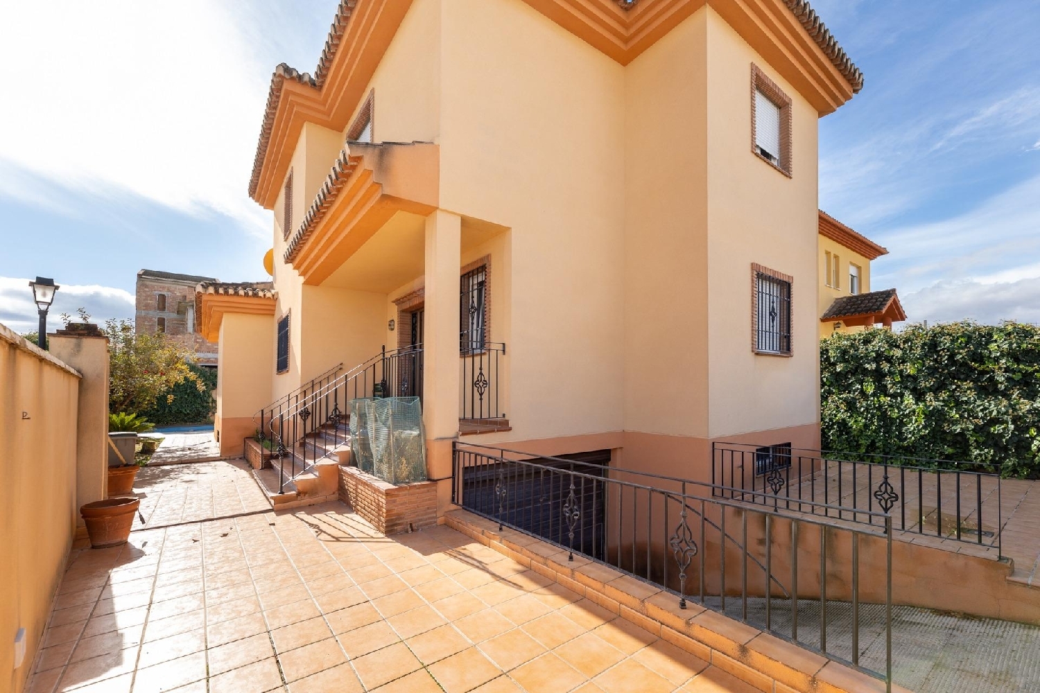  for sale villa Pedro Verde Vega De Granada 1