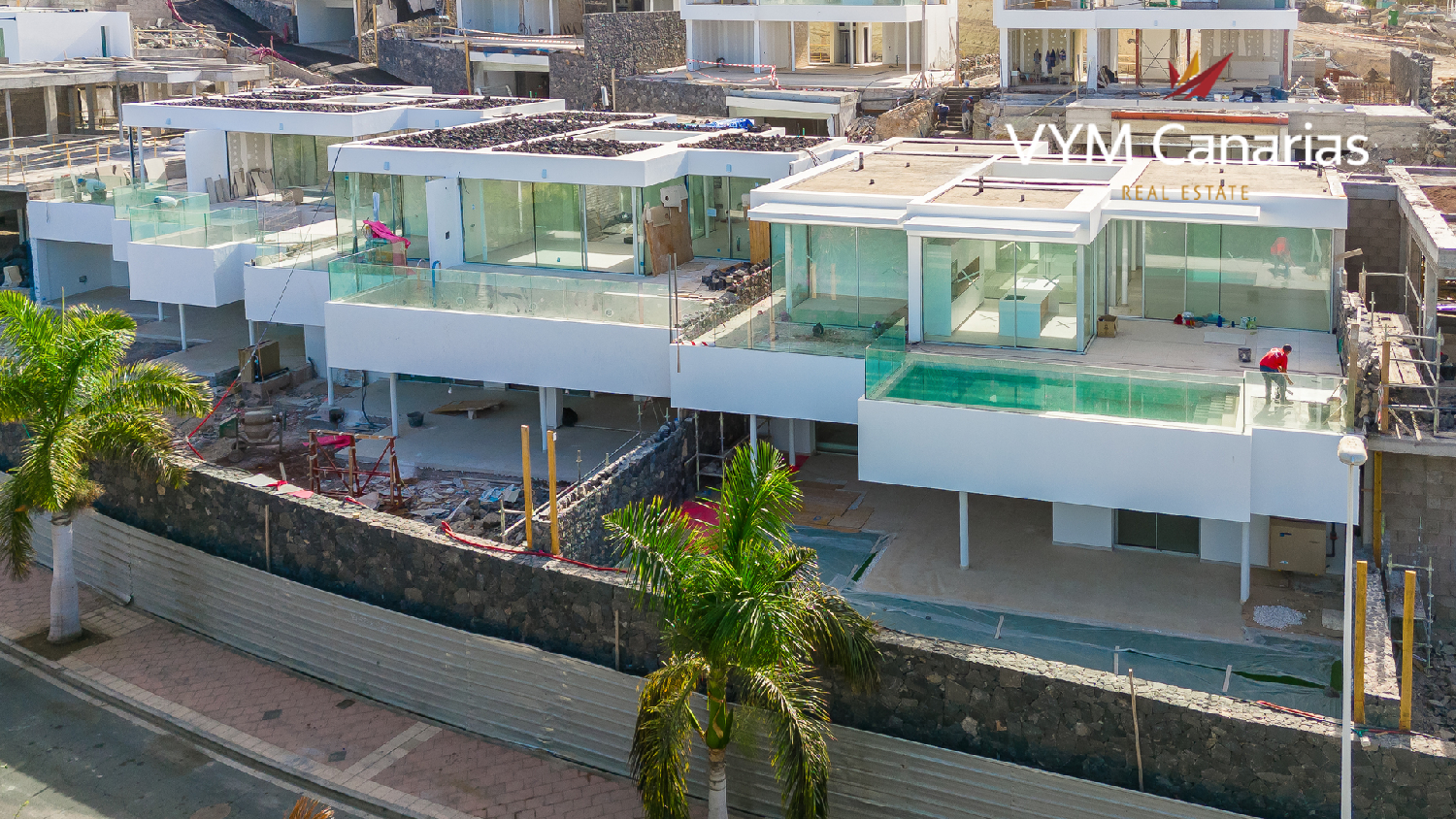  te koop villa San Eugenio Zona Sur 4