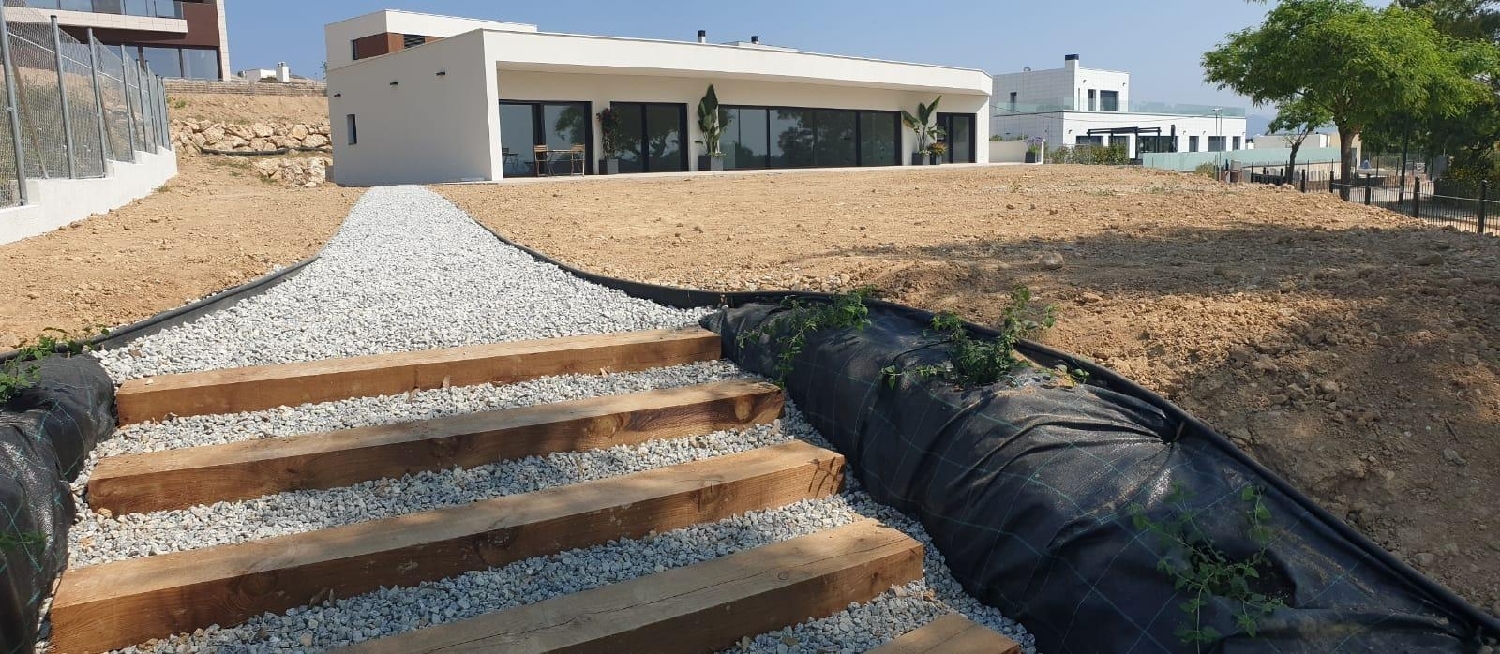  te koop villa Sant Esteve Sesrovires Baix Llobregat 3