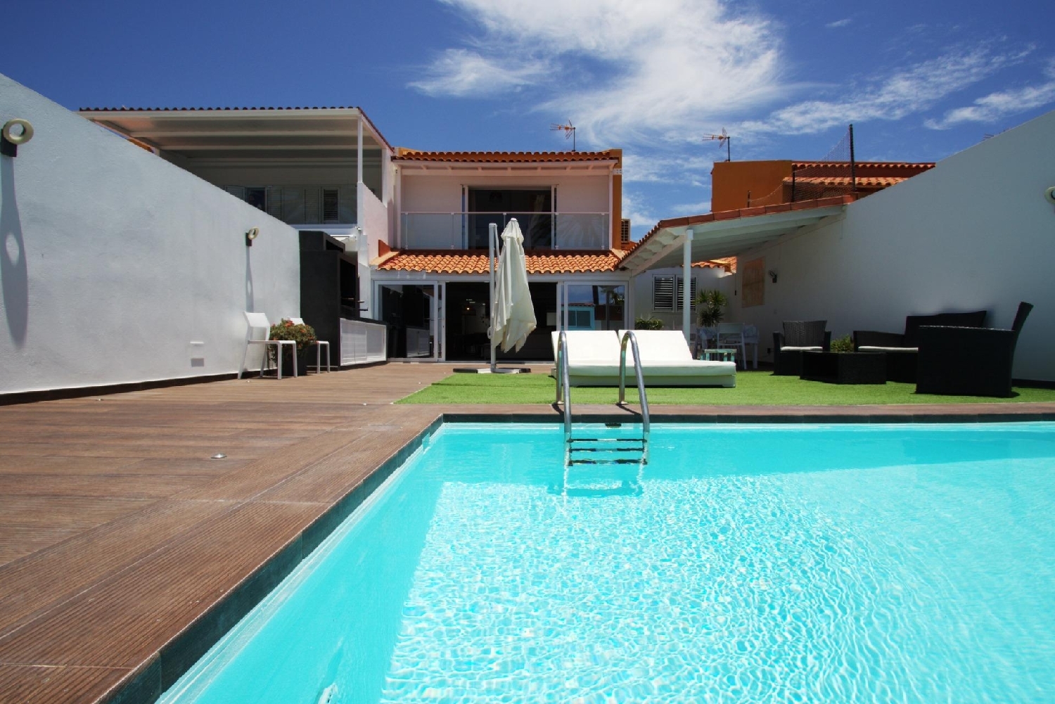  till salu villa Sonneland Área Sur 2