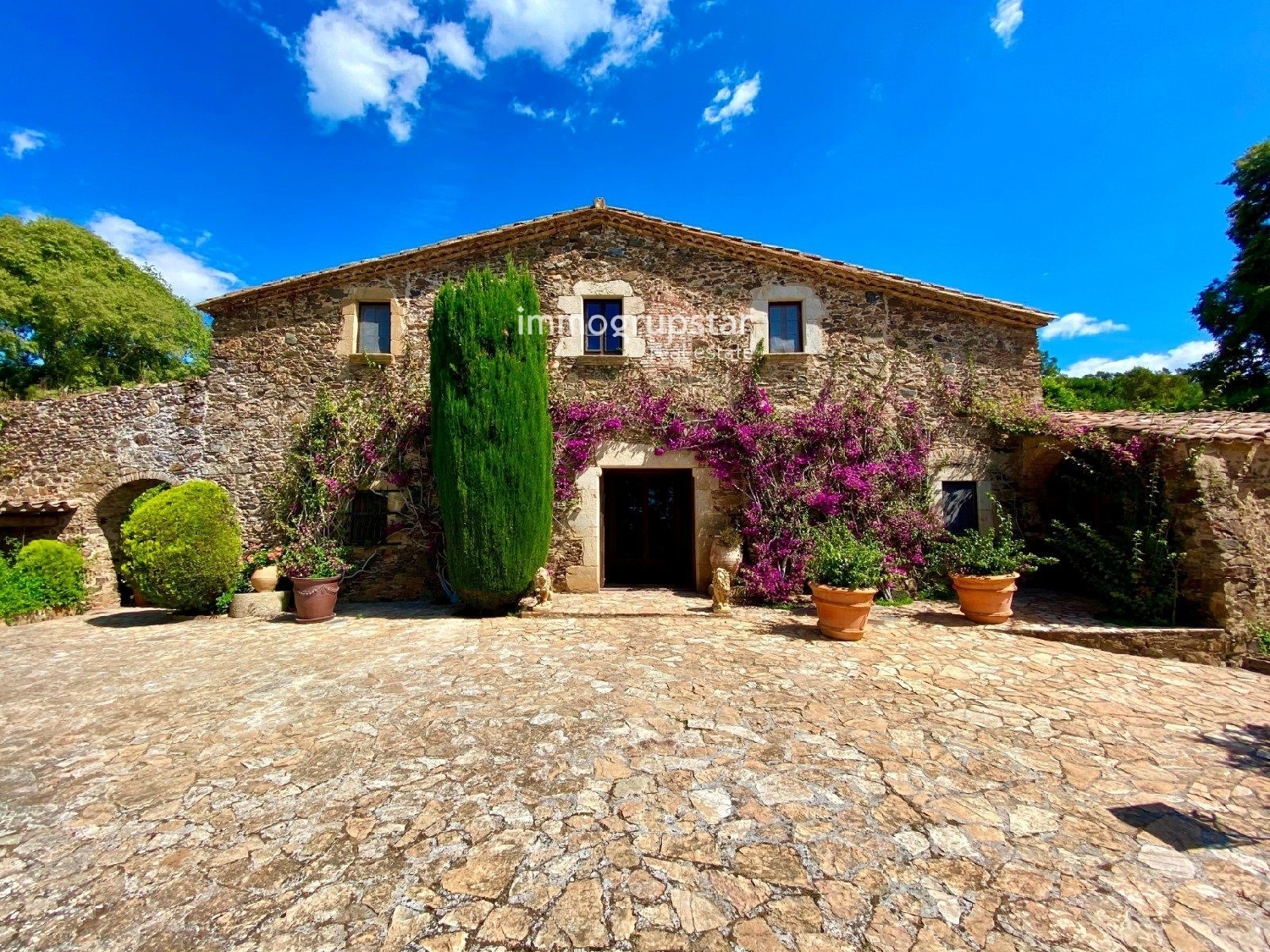  for sale villa Torre-Simona Baix Empordà 1