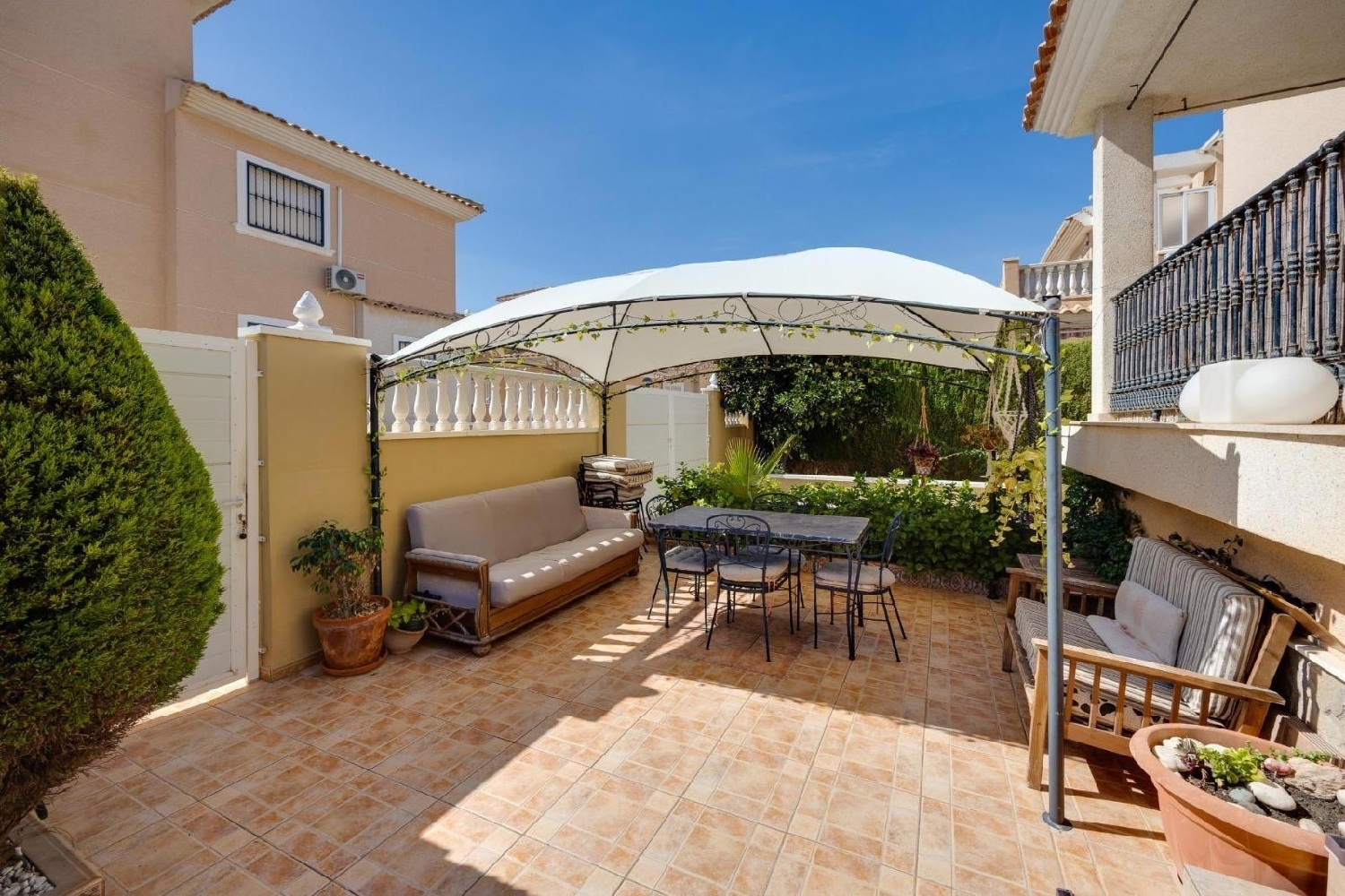  till salu villa Urbanización Lomas De Don Juan Baix Segura 6