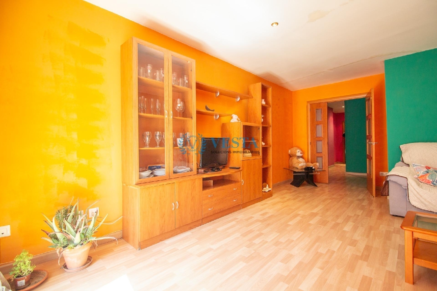  for sale apartment Barriada Les Tres Creus Bages 5