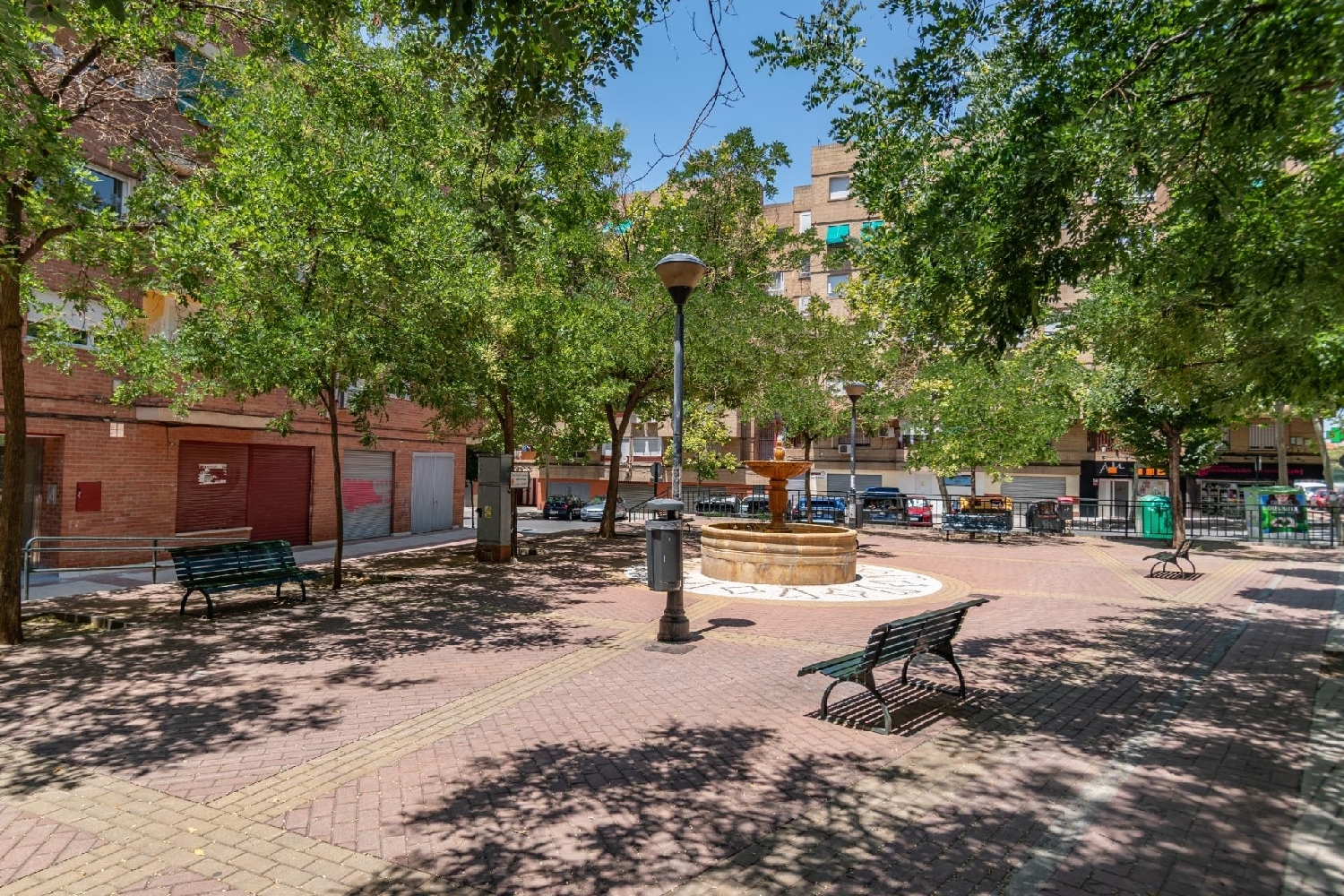  till salu lägenhet Barrio De Granada Alacantí 8
