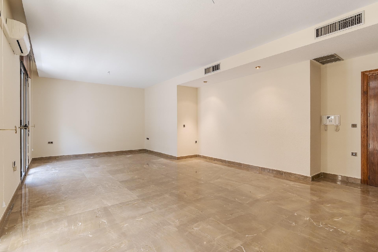  te koop appartement Barrio De Granada Alacantí 6