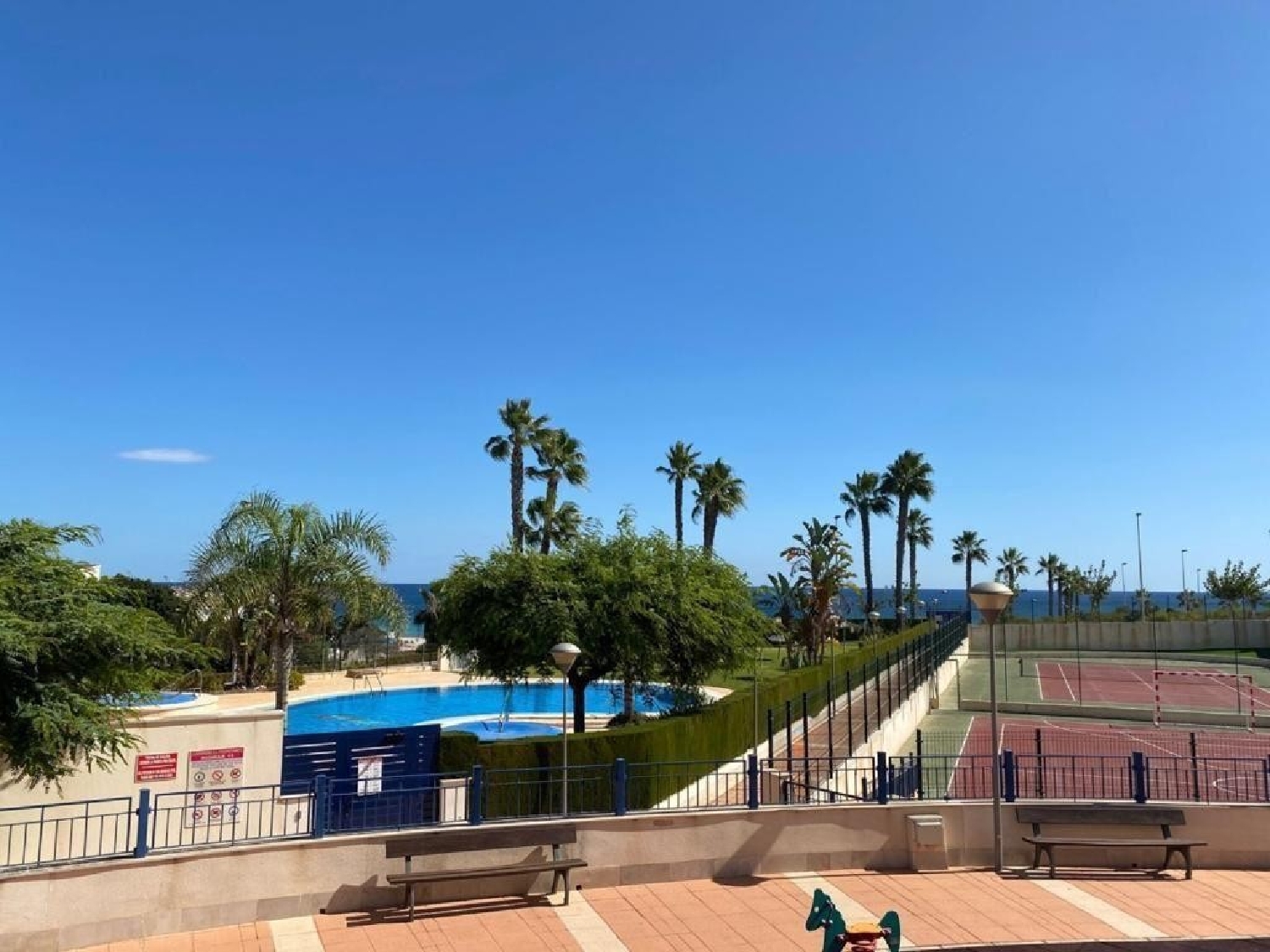  for sale apartment Mil Palmeras Baix Segura 17