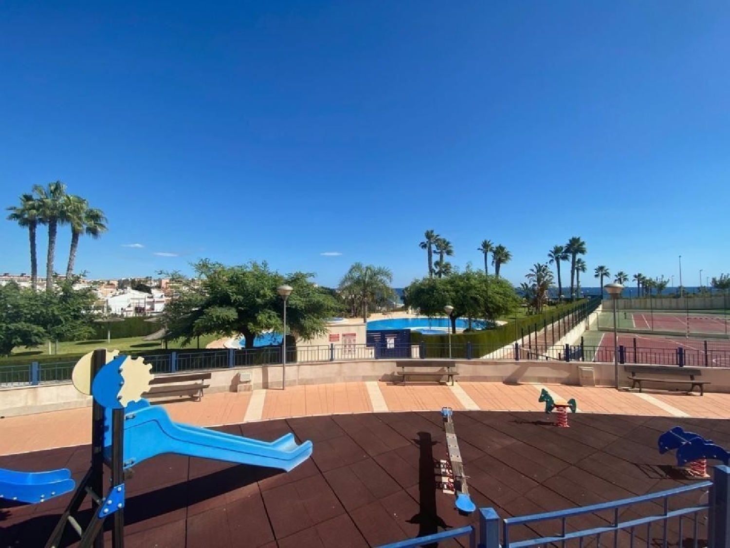  for sale apartment Mil Palmeras Baix Segura 19