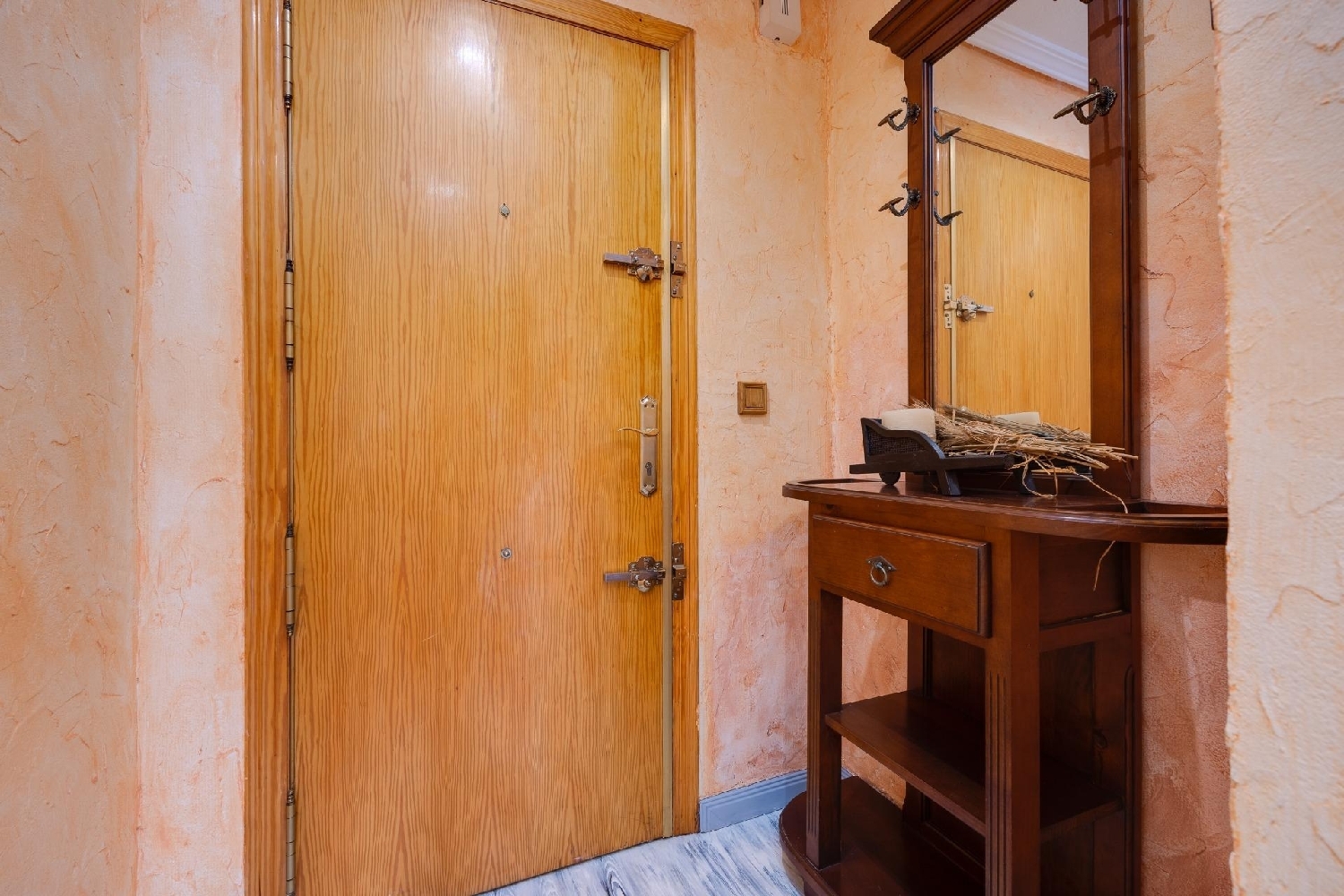 for sale apartment Torrevieja Baix Segura 2