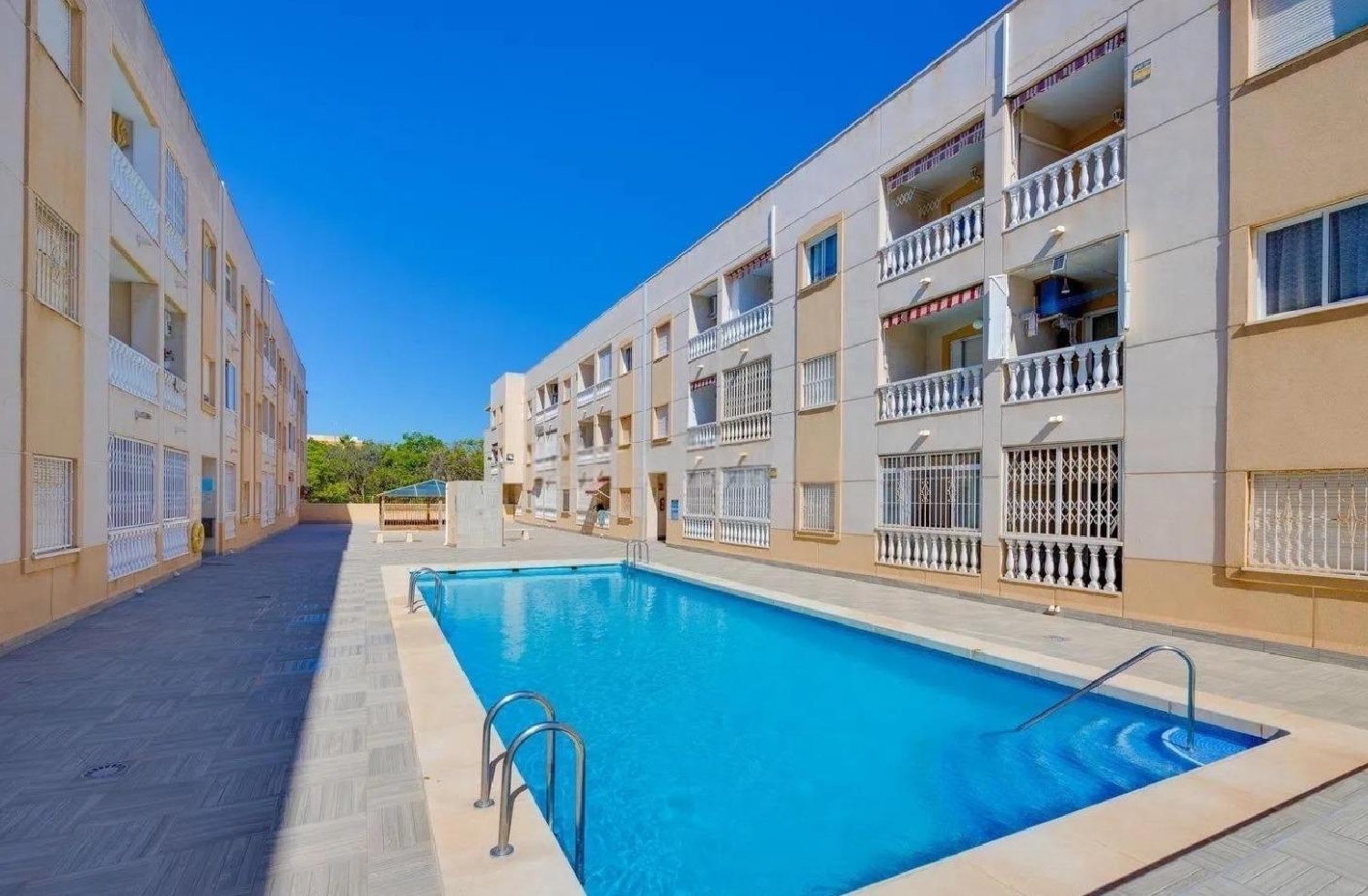 till salu lägenhet Torrevieja Baix Segura 2