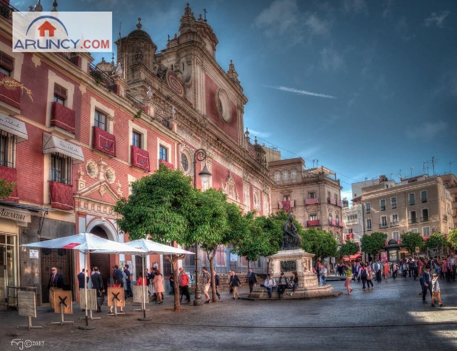 till salu byggnad Sevilla La Nueva Sur 2