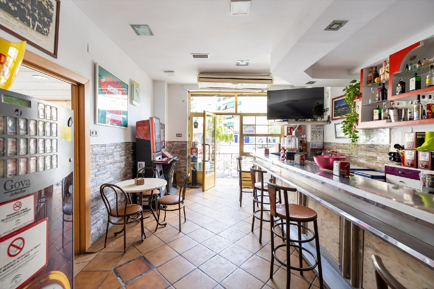  te koop bedrijfsruimte/ kantoor Barrio De Granada Alacantí 3