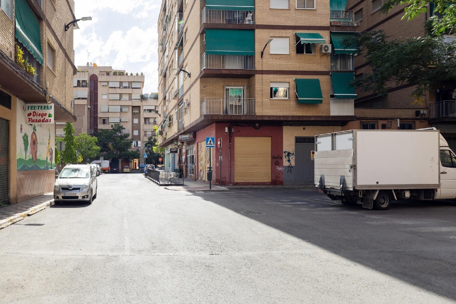  till salu kommersiell Barrio De Granada Alacantí 7