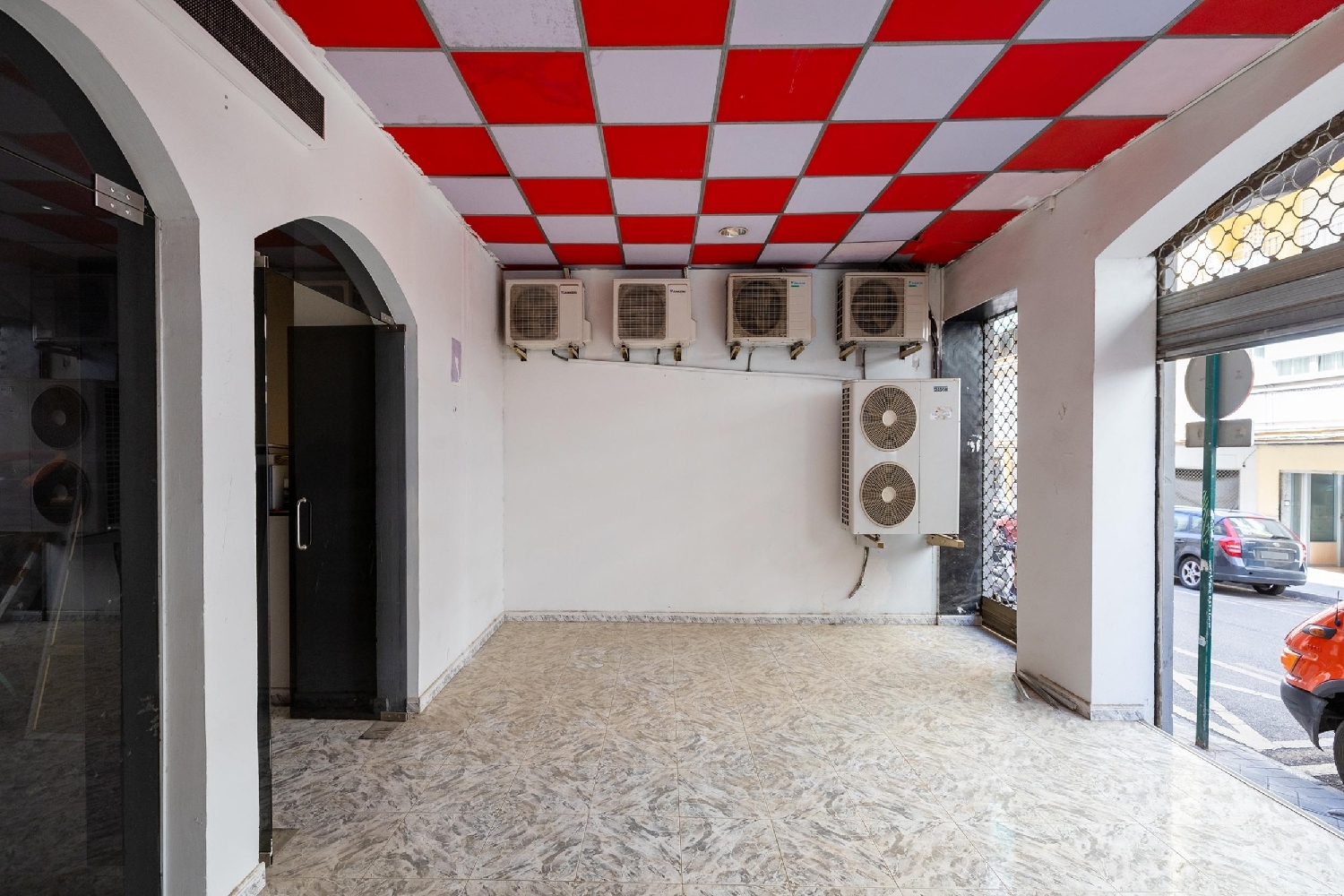  te koop bedrijfsruimte/ kantoor Barrio De Granada Alacantí 6