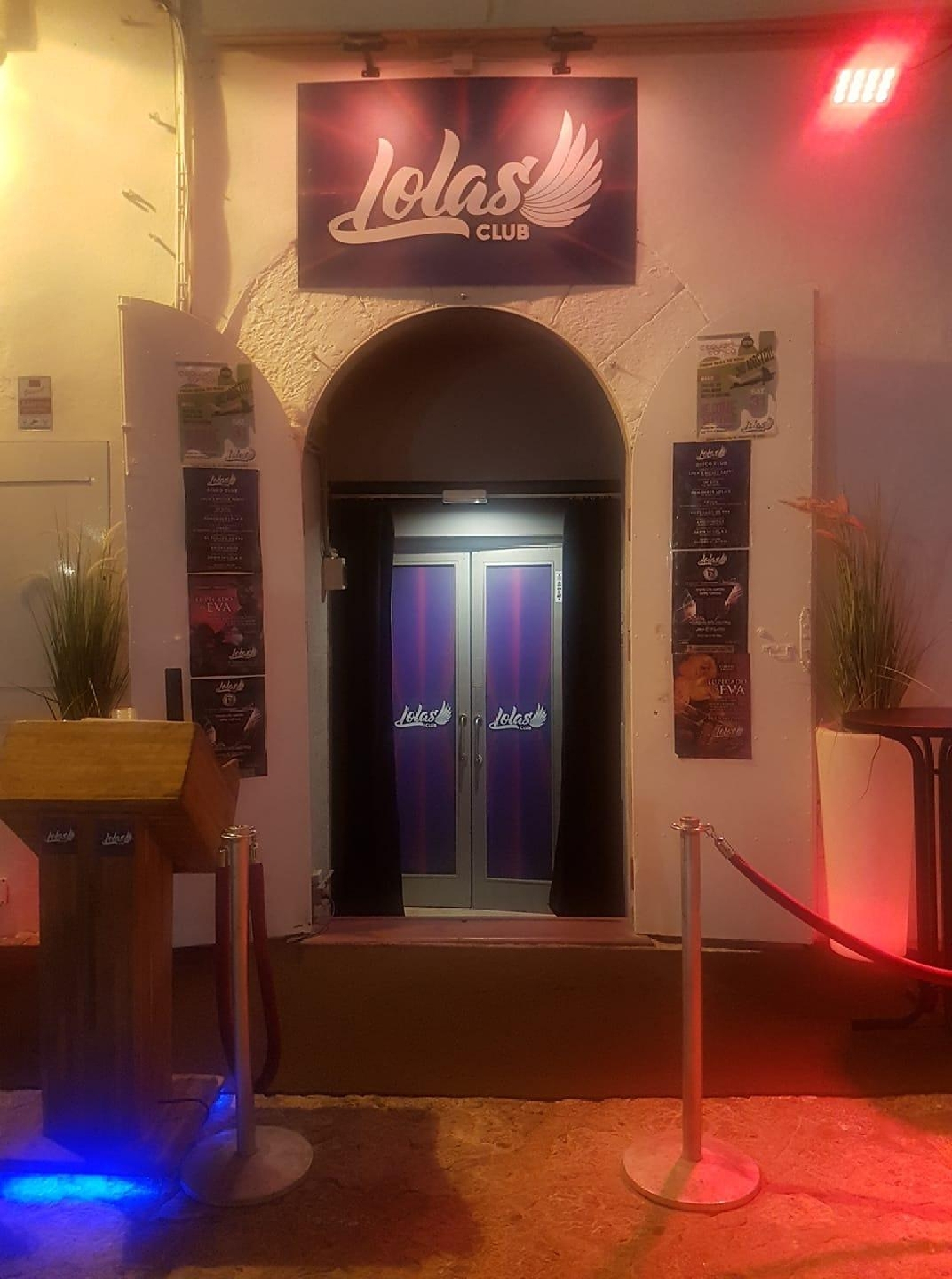 te koop bedrijfsruimte/ kantoor Eivissa Ibiza 3