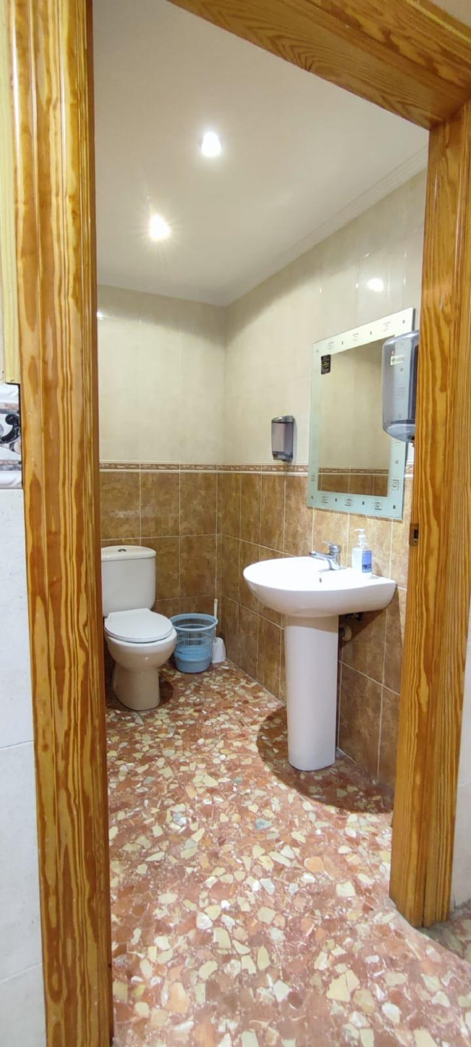  for sale commercial Huelva Centro 21001 Metropolitana De Huelva 5