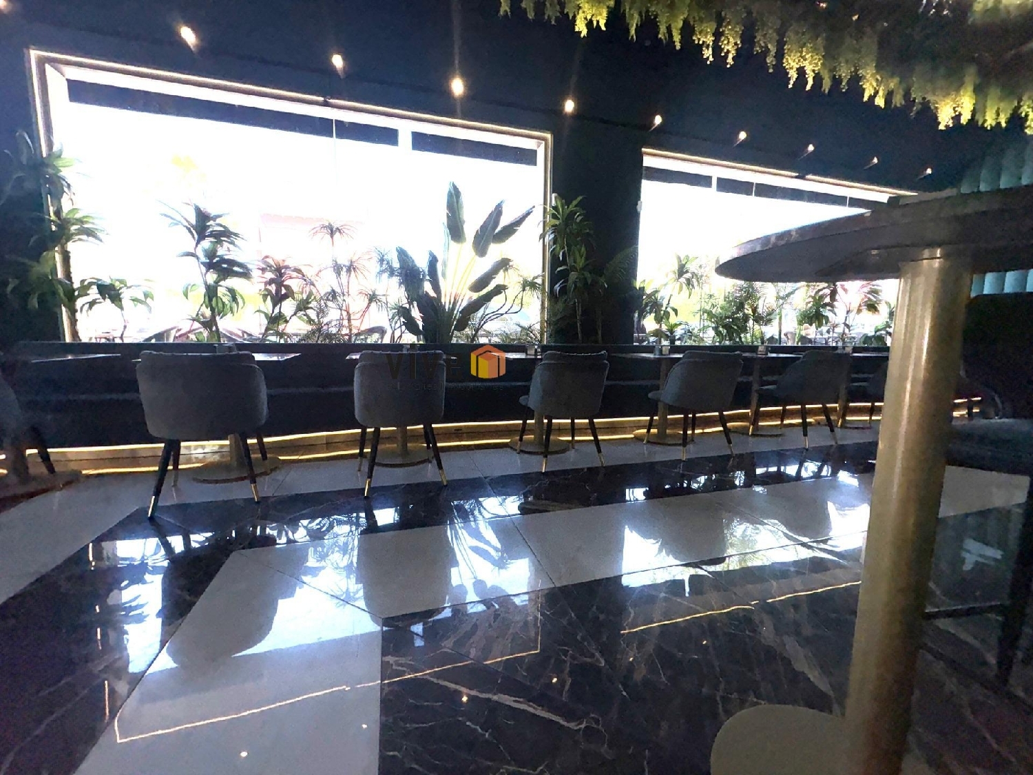  en venta local comercial Mairena Del Aljarafe Metropolitana De Sevilla 3