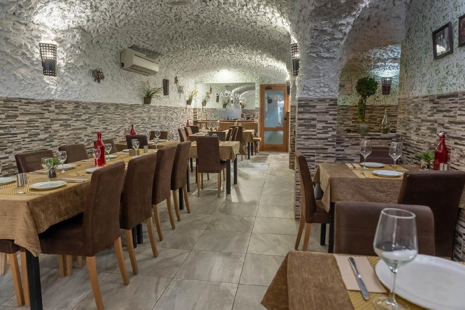  te koop bedrijfsruimte/ kantoor Puerto De La Cruz Zona Norte 1