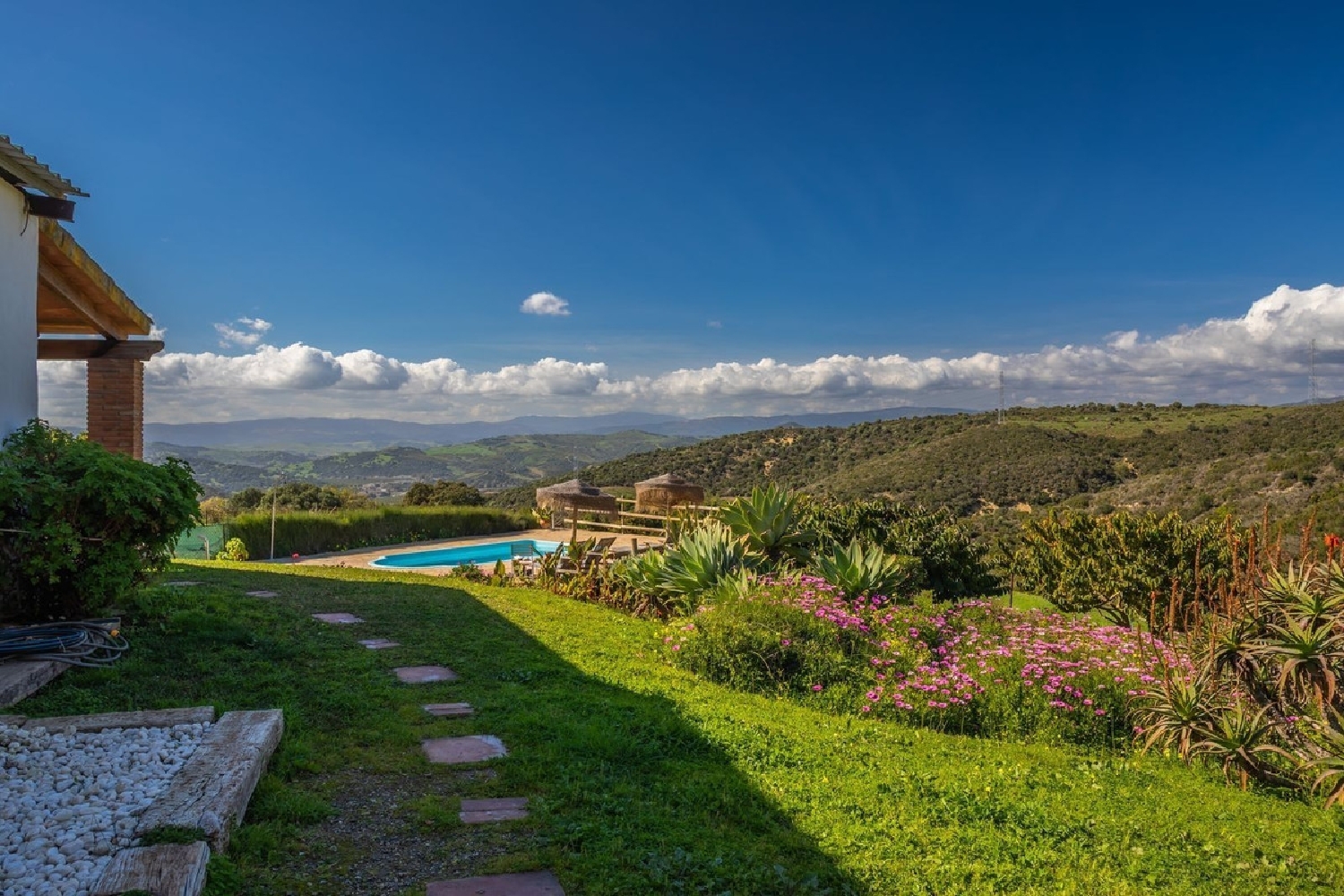  till salu hus på landet Casares Costa Del Sol Occidental 6