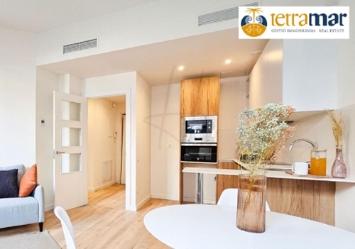 Cornella De Llobregat Baix Llobregat bottenvåning foto 6287828