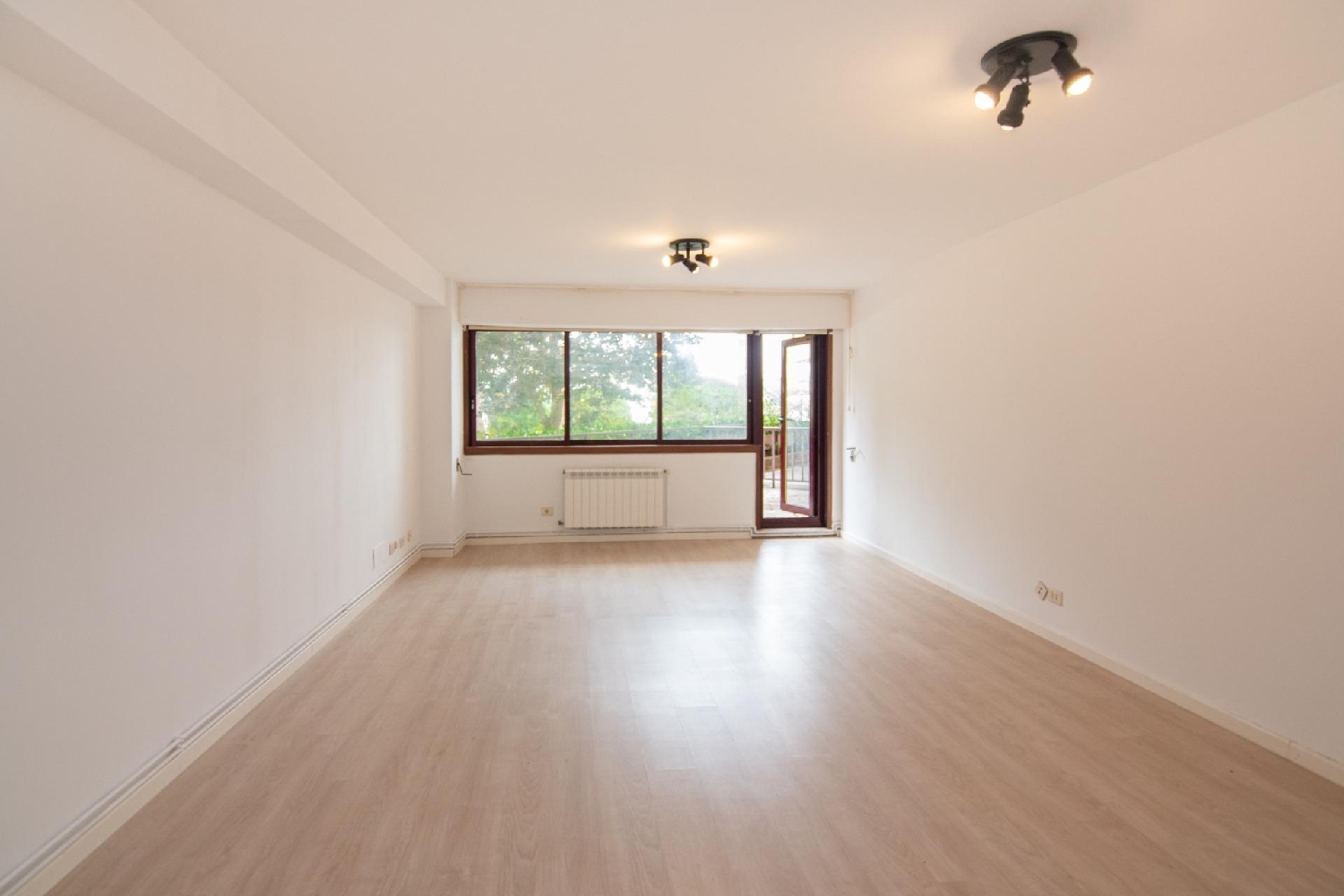 for sale ground floor Oleiros Barbanza 3
