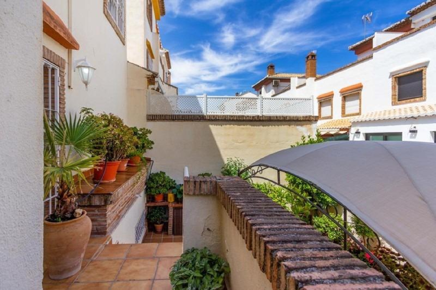  till salu hus Barrio De Granada Alacantí 4