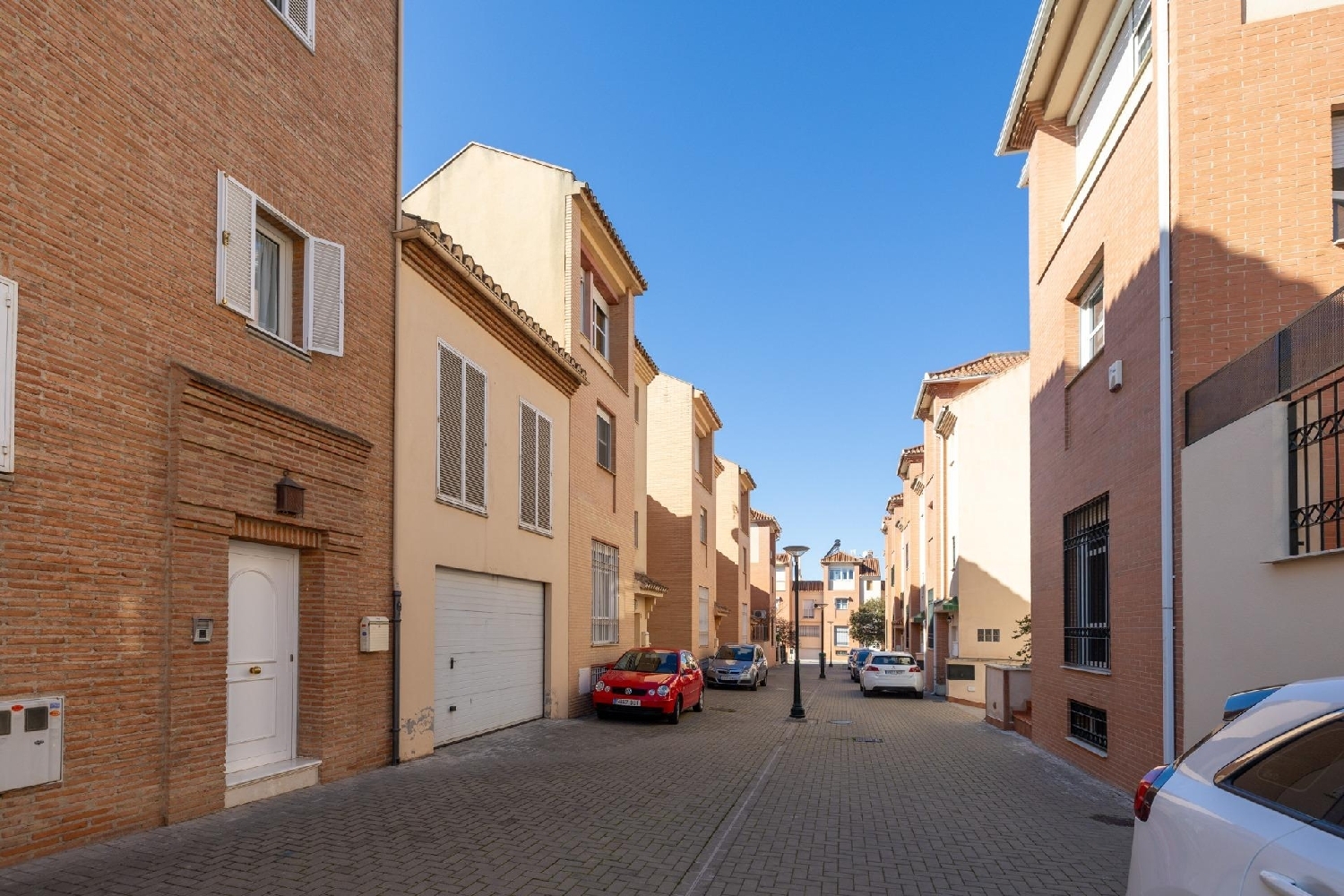  till salu hus Barrio De Granada Alacantí 6