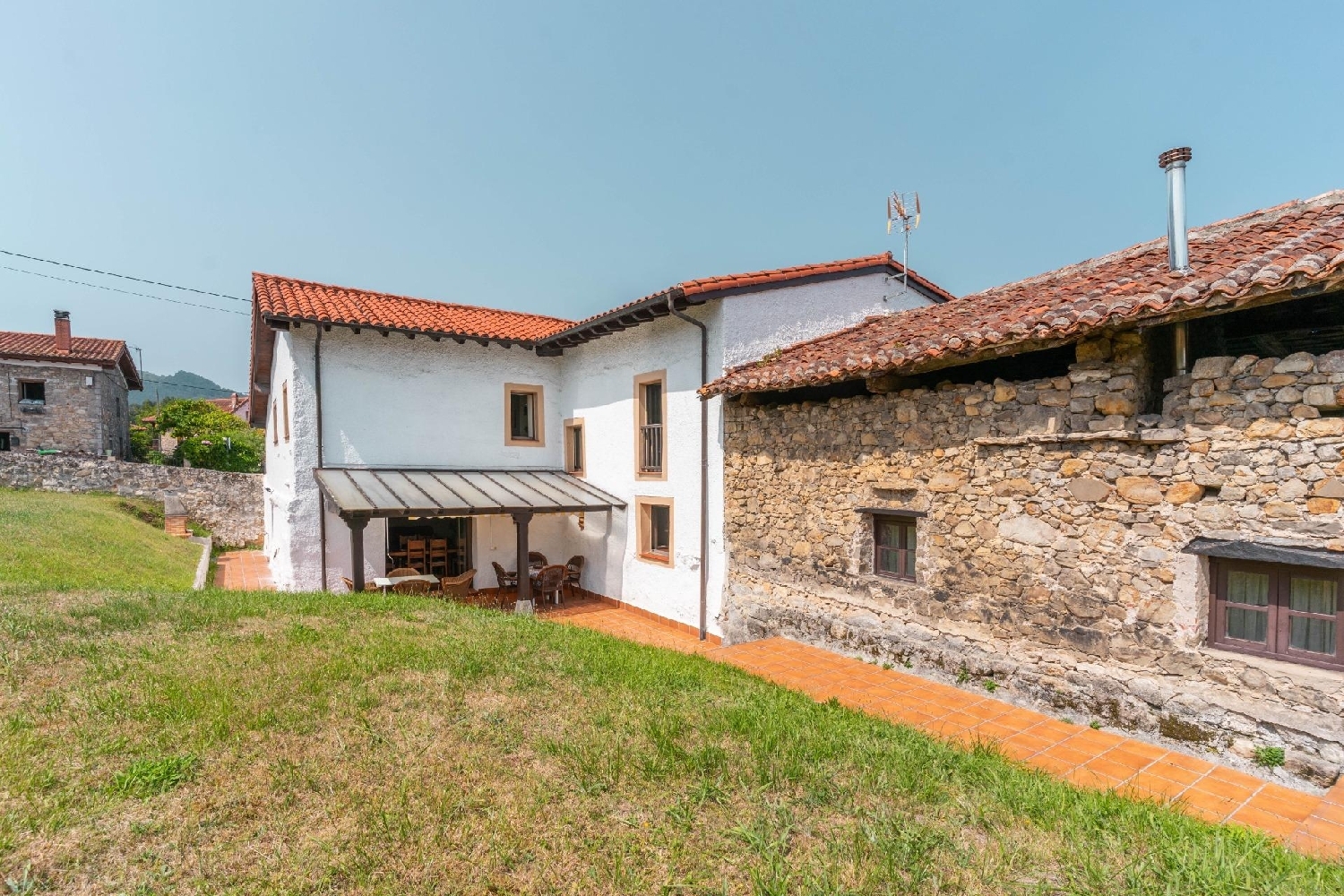  en venta casa Colunga Oriente 1
