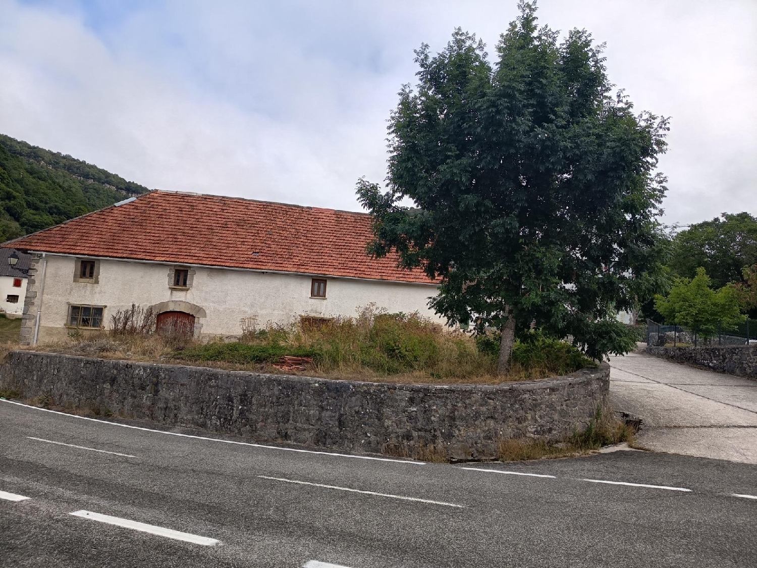 till salu hus Orbara Pirineo 2