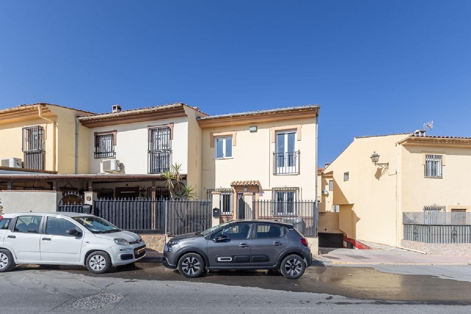 till salu hus Pulianas Vega De Granada 2