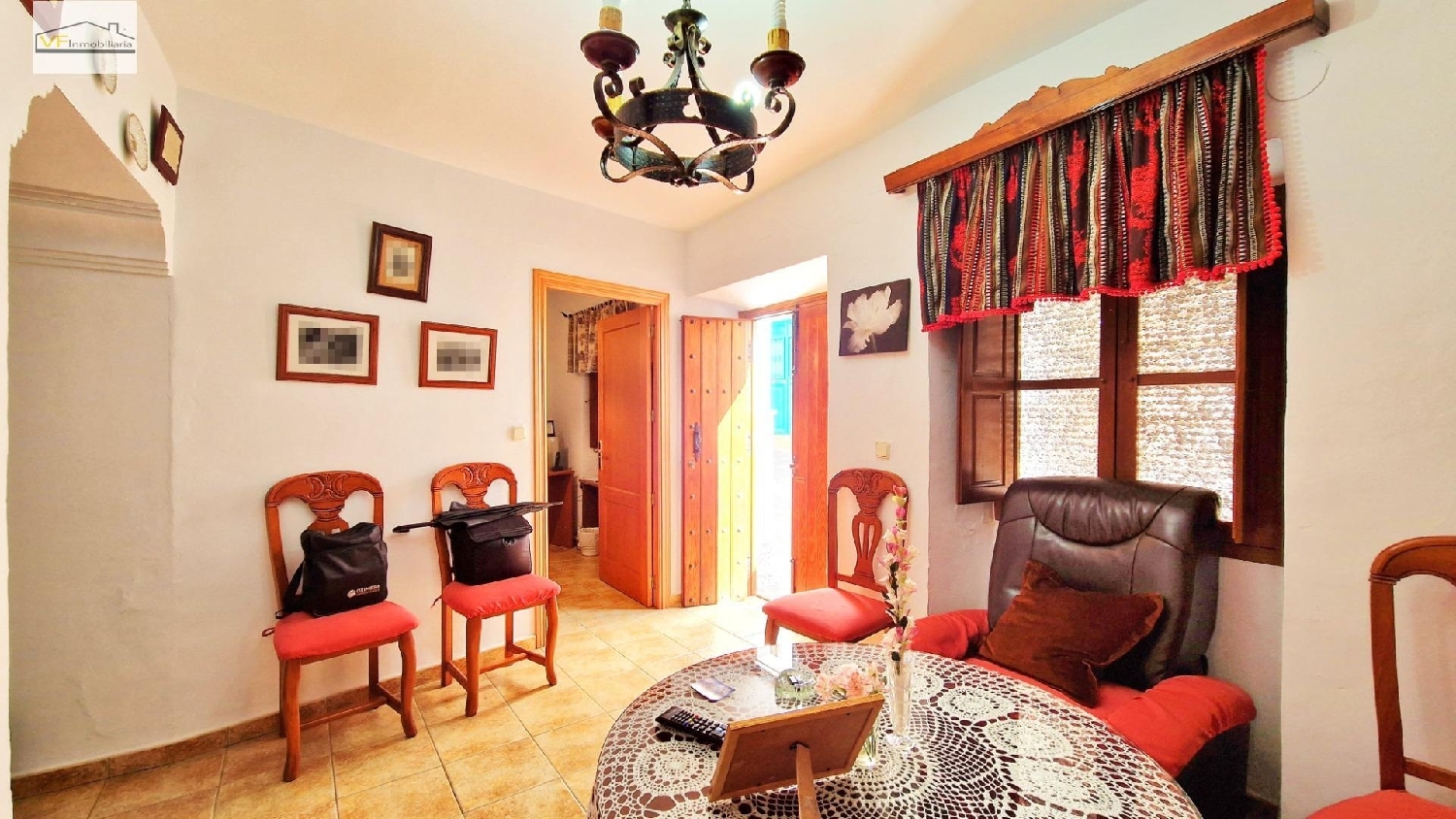 till salu hus Quintanaloranco Montes De Oca 4
