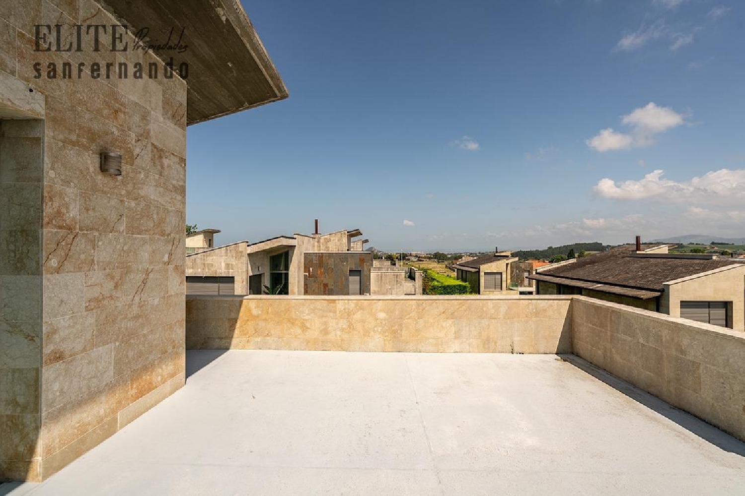 for sale house Santa Cruz De Bezana Comarca De Santander 2