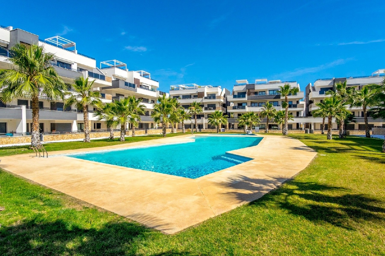  te koop huis Torrevieja Baix Segura 26