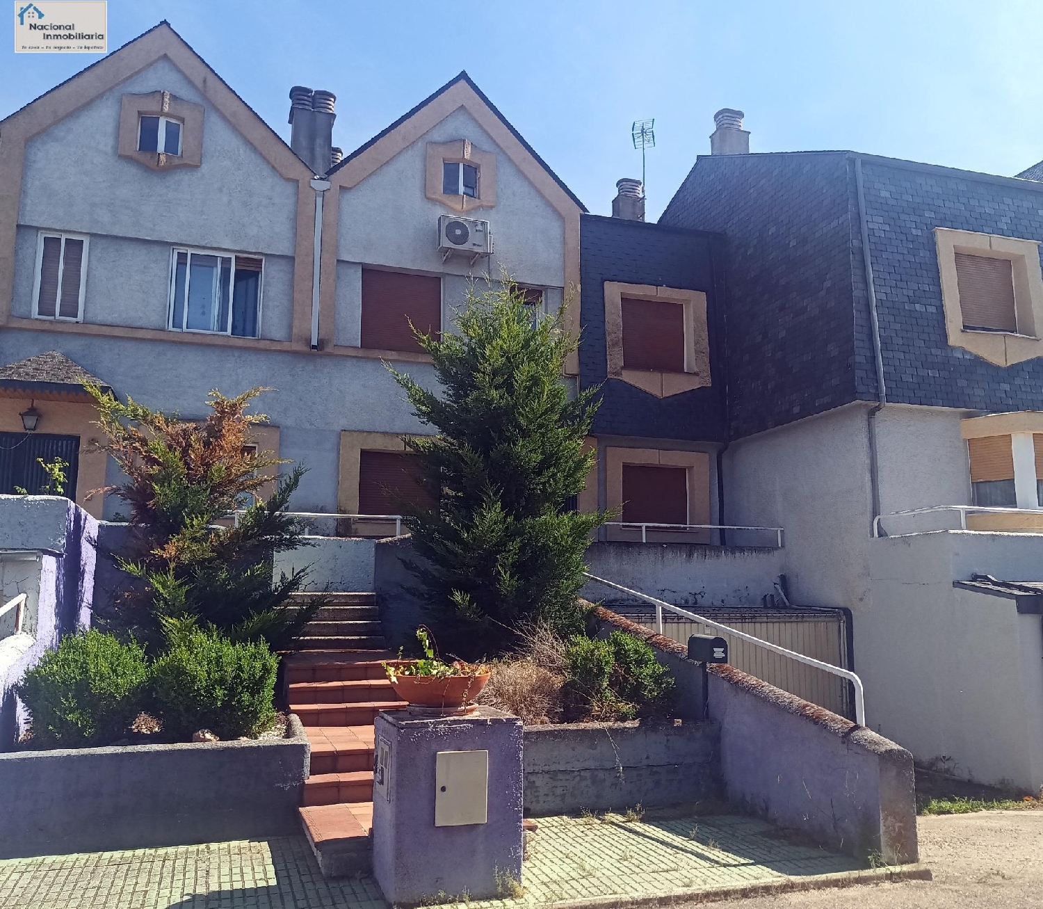  te koop huis Villares De La Reina Armuña (La) 1