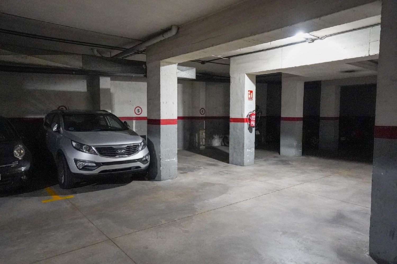  en venta parking Barriada Les Tres Creus Bages 3