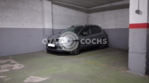 Barriada Les Tres Creus Bages parking foto 6285731