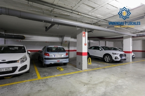 Barrio De Granada Alacantí parking foto 6290241