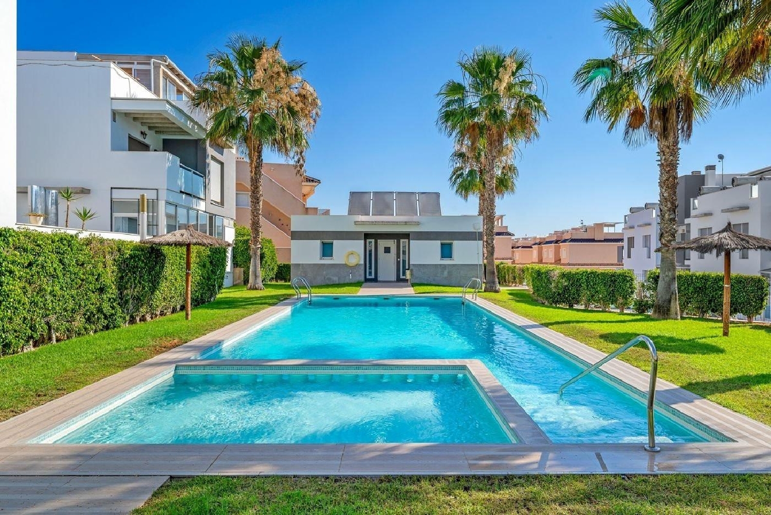 te koop penthouse Torrevieja Baix Segura 3