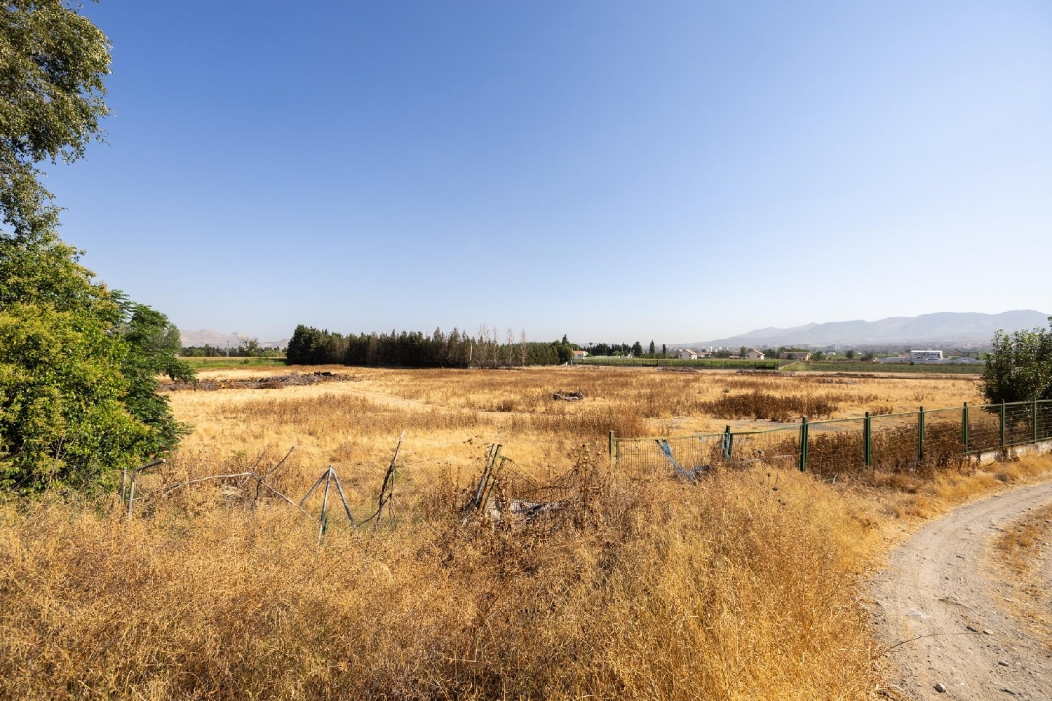  en venta terreno Barrio De Granada Alacantí 7
