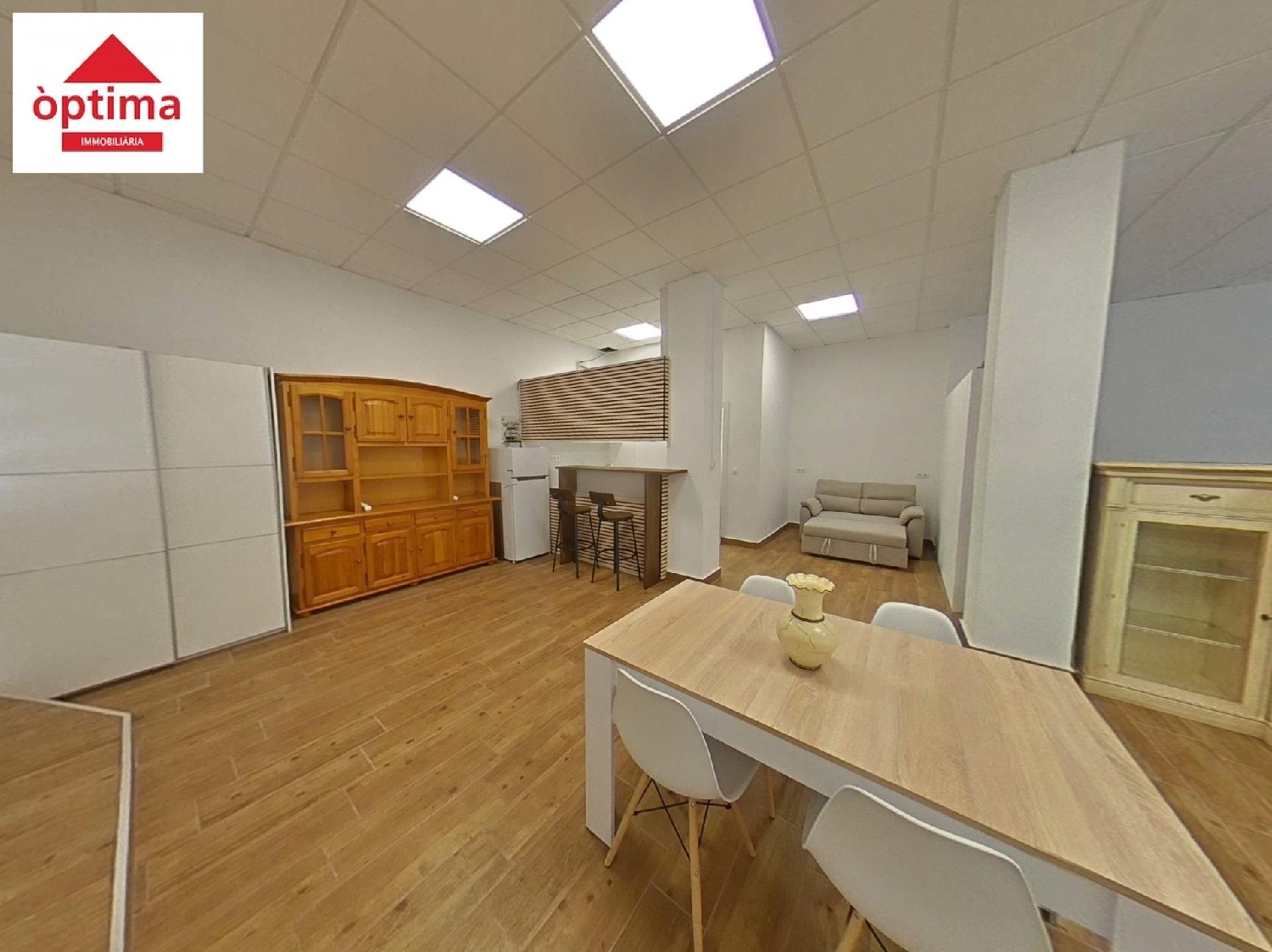  en venta local Barriada Les Tres Creus Bages 2