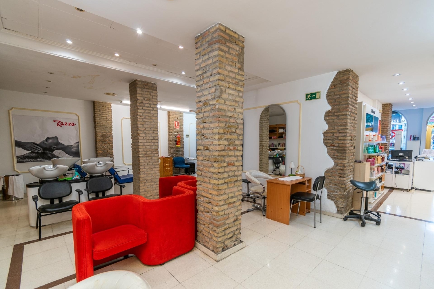  for sale commercial premise Barrio De Granada Alacantí 3