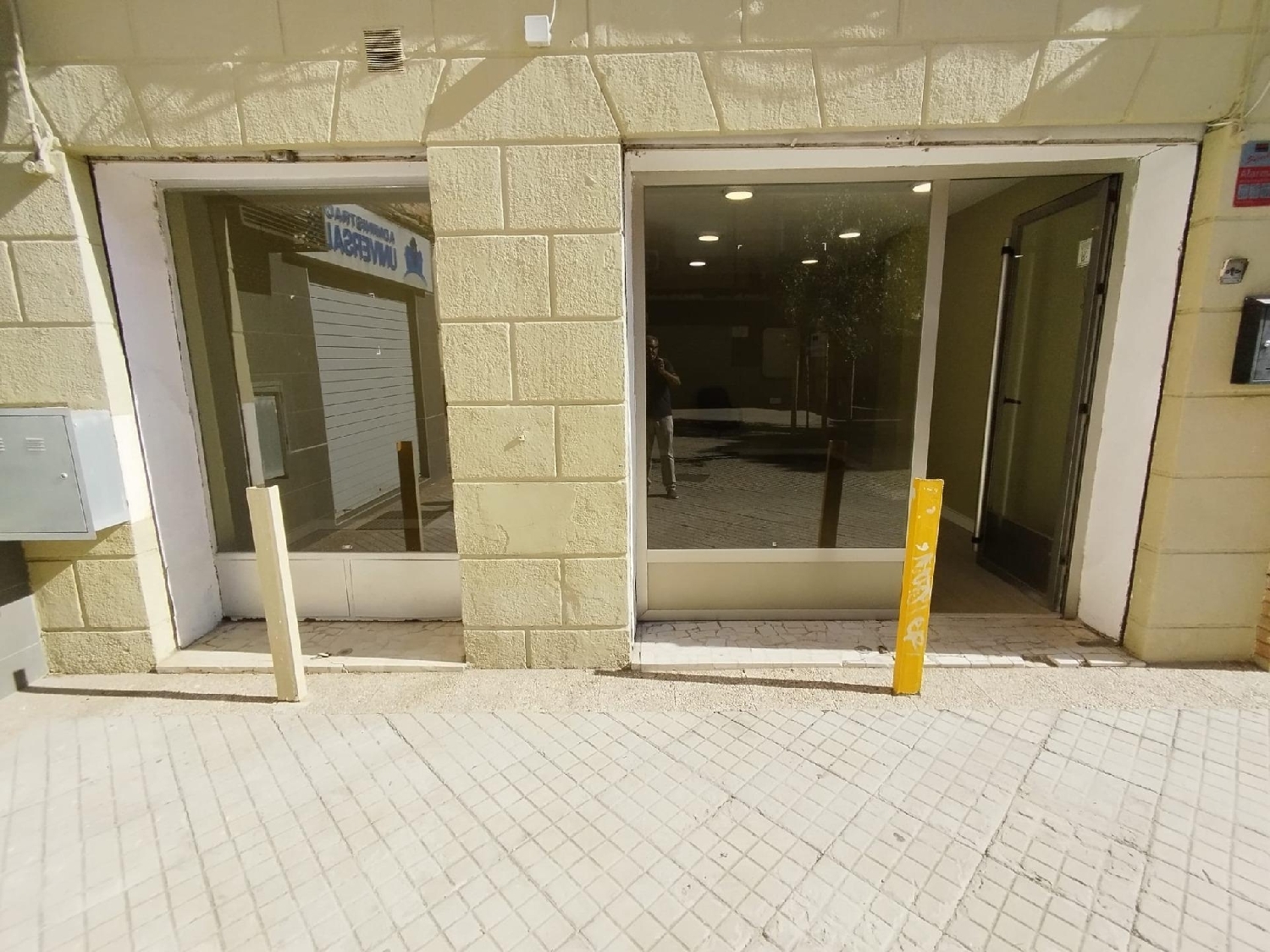  for sale commercial premise Barrio De Granada Alacantí 1