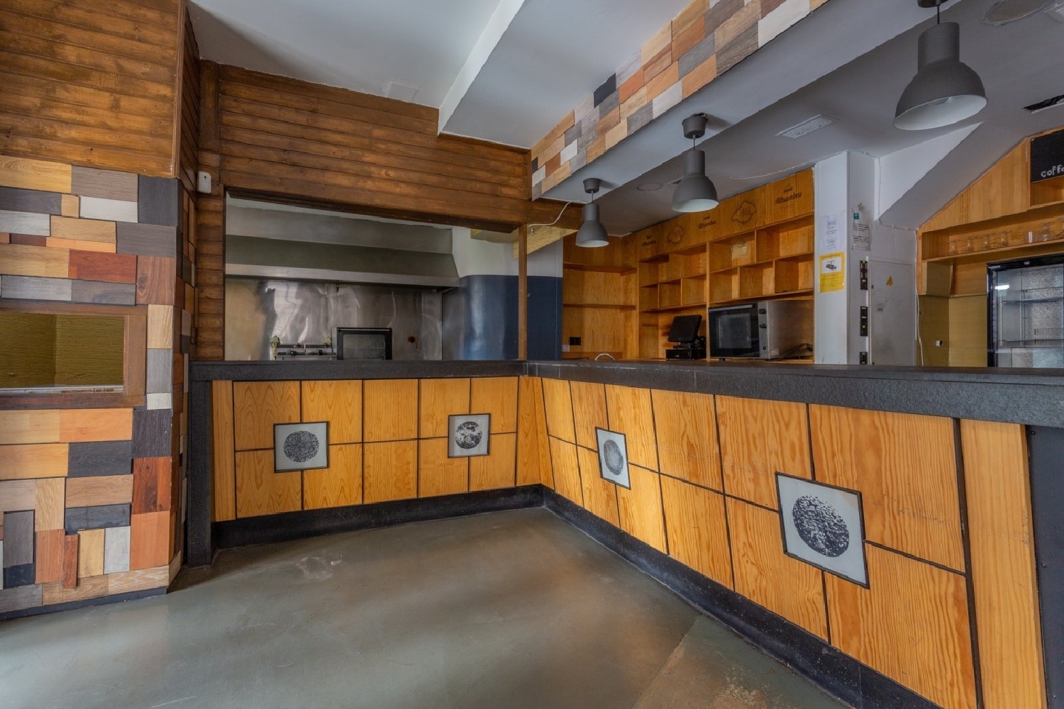  for sale commercial premise Barrio De Granada Alacantí 2