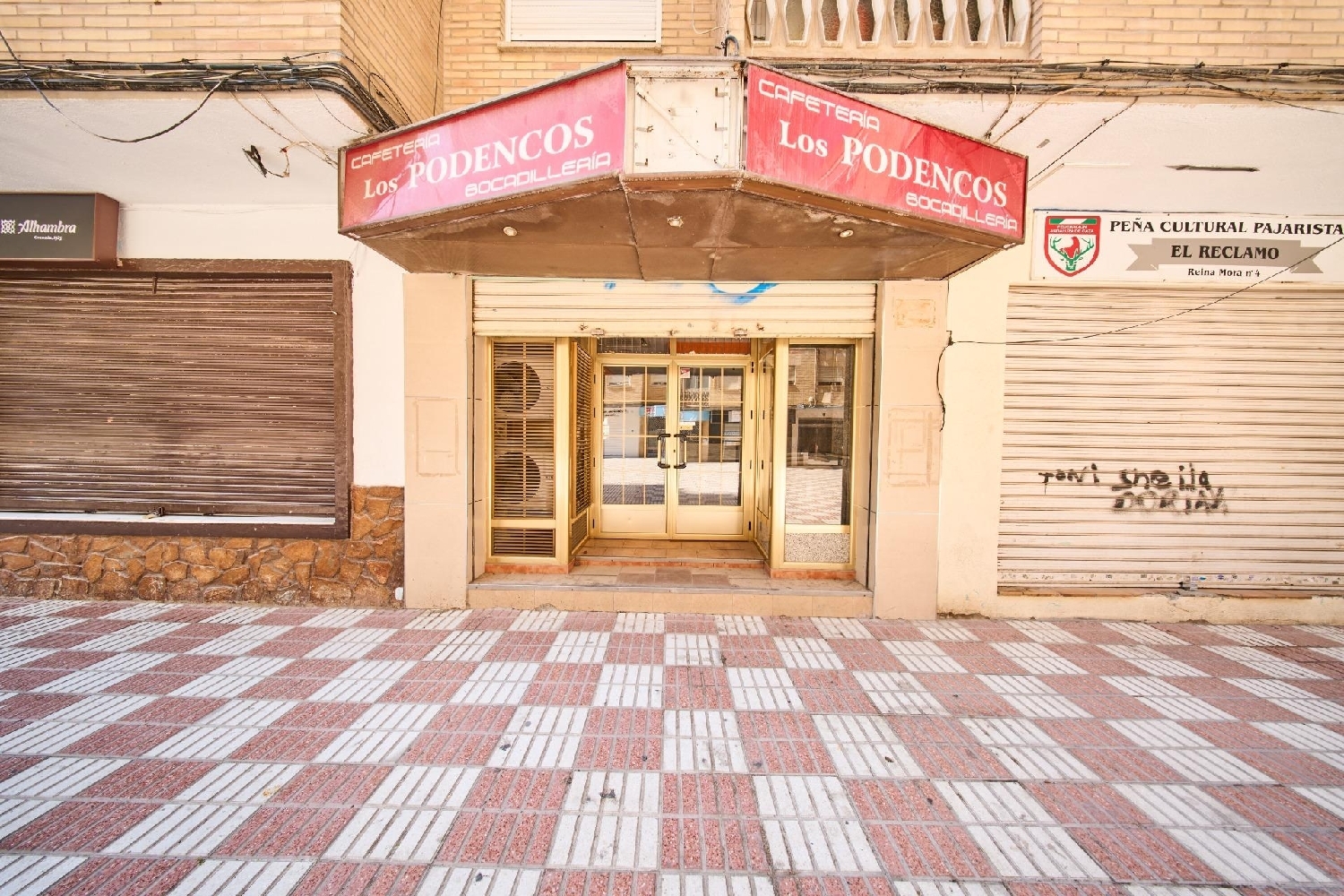 till salu lokal Barrio De Granada Alacantí 2