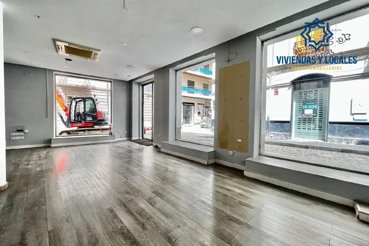  en venta local Barrio De Granada Alacantí 4