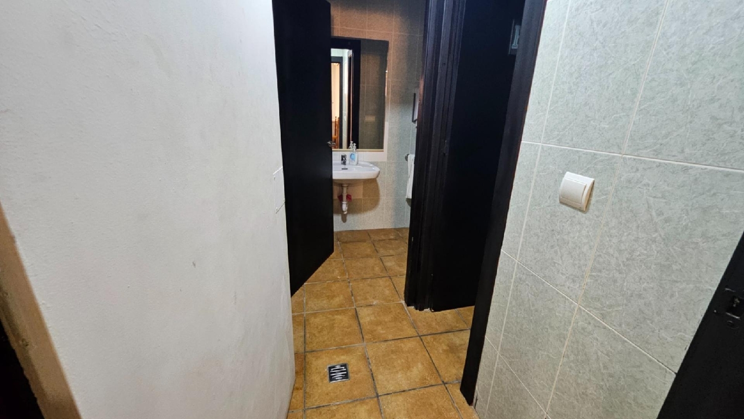  for sale commercial premise Benidorm Marina Baixa 7
