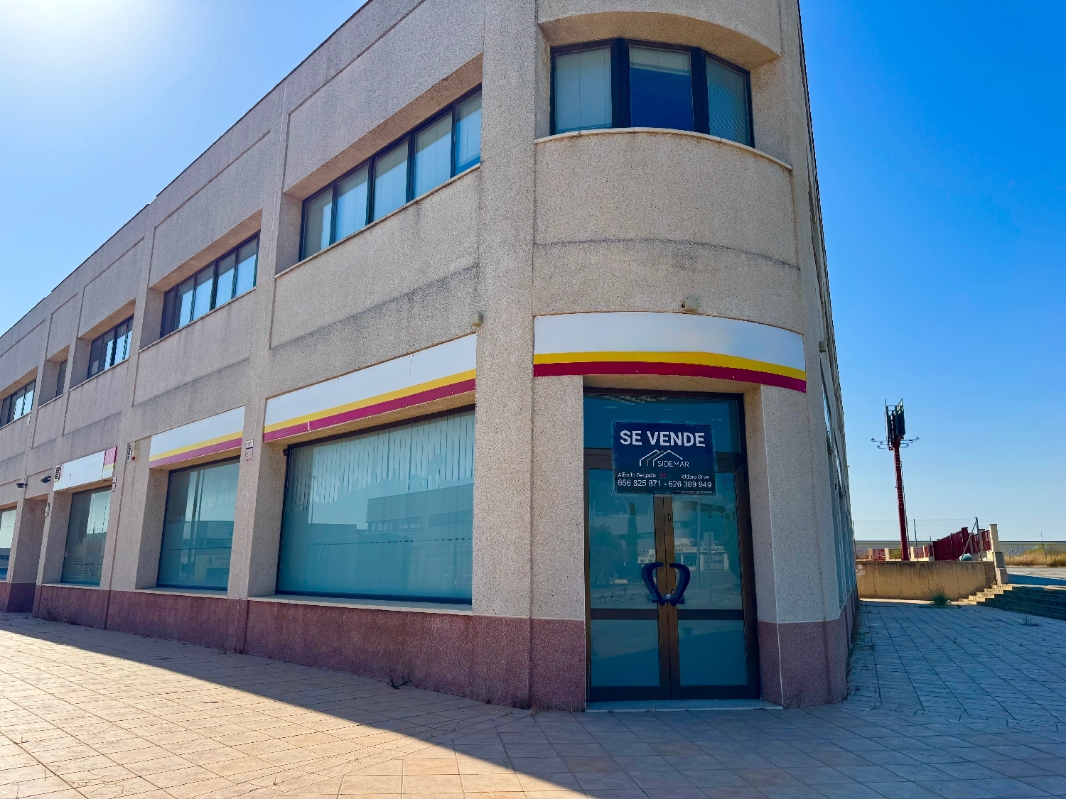  en venta local Bollullos De La Mitación Aljarafe 1