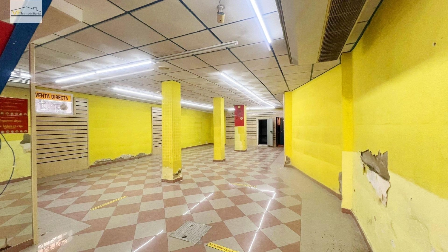  till salu lokal Málaga Del Fresno Campiña 1