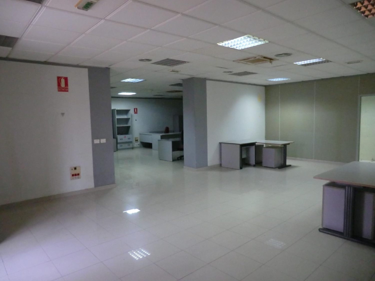  till salu lokal Maroñas Noya 5
