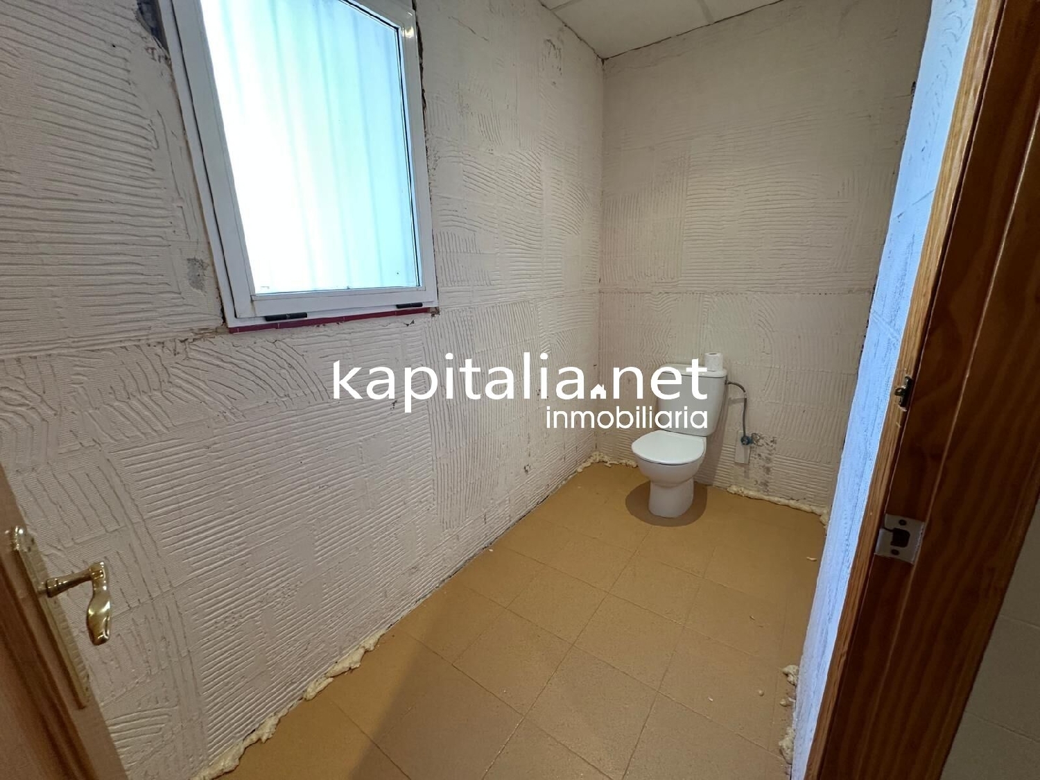  for sale commercial premise Ontinyent Vall D'albaida 8