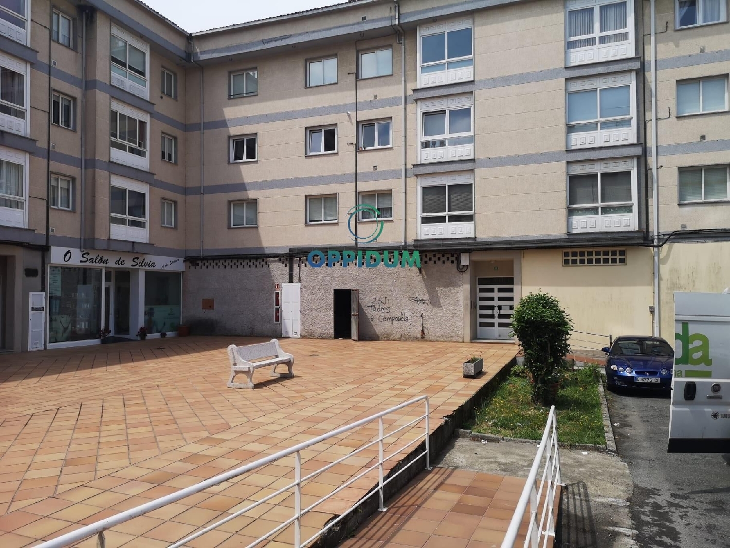  en venta local Rois Coruña 4